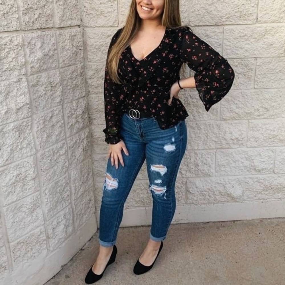 Blouse, floral top; H&M